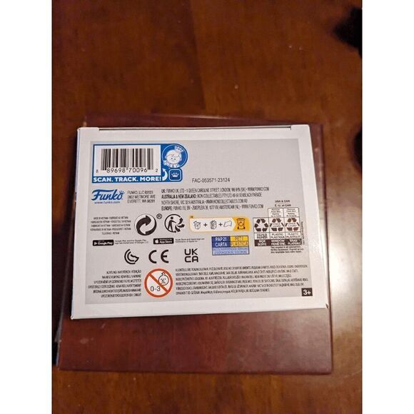 Funko Pop! Marvel: Captain America: Civil War Build A Scene - Ant-Man - Picture 7 of 7